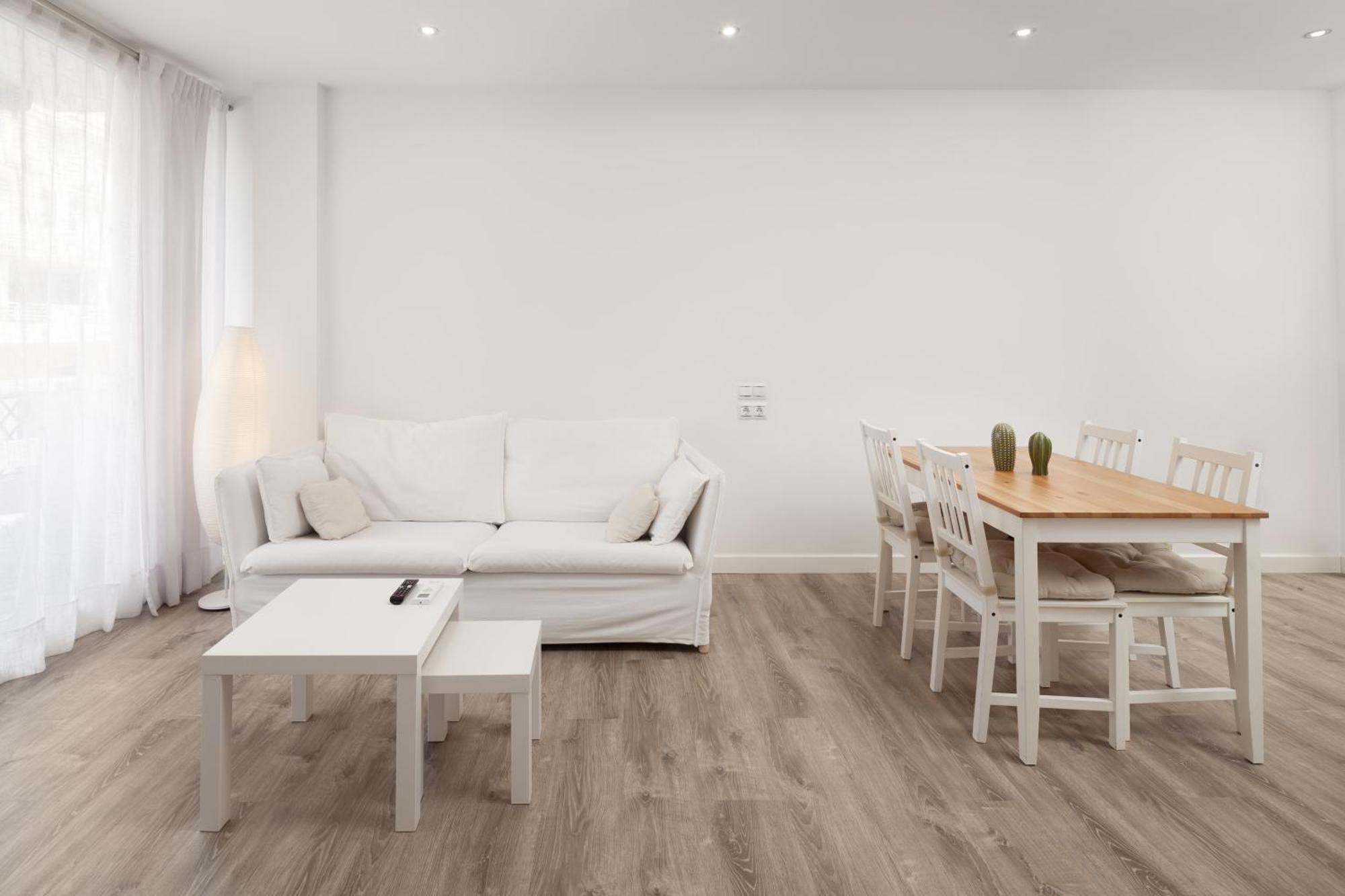 Apartamento Chanquete Apartment *